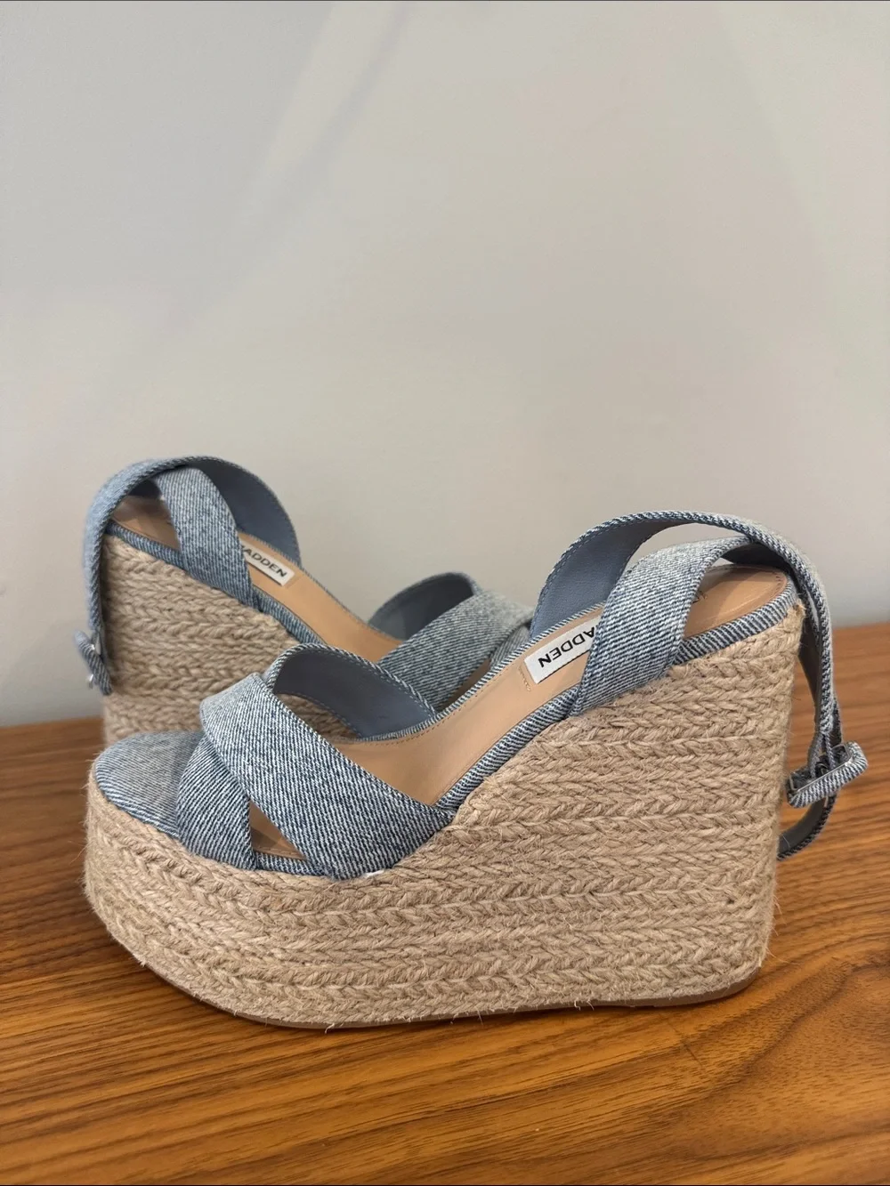 Steve Madden excellent pre